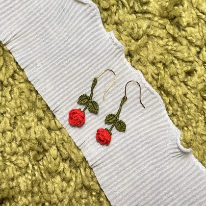 Rose Earrings (Red)