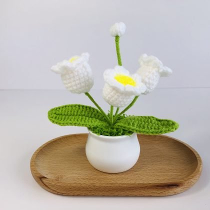Bell Flowers(White) Pot